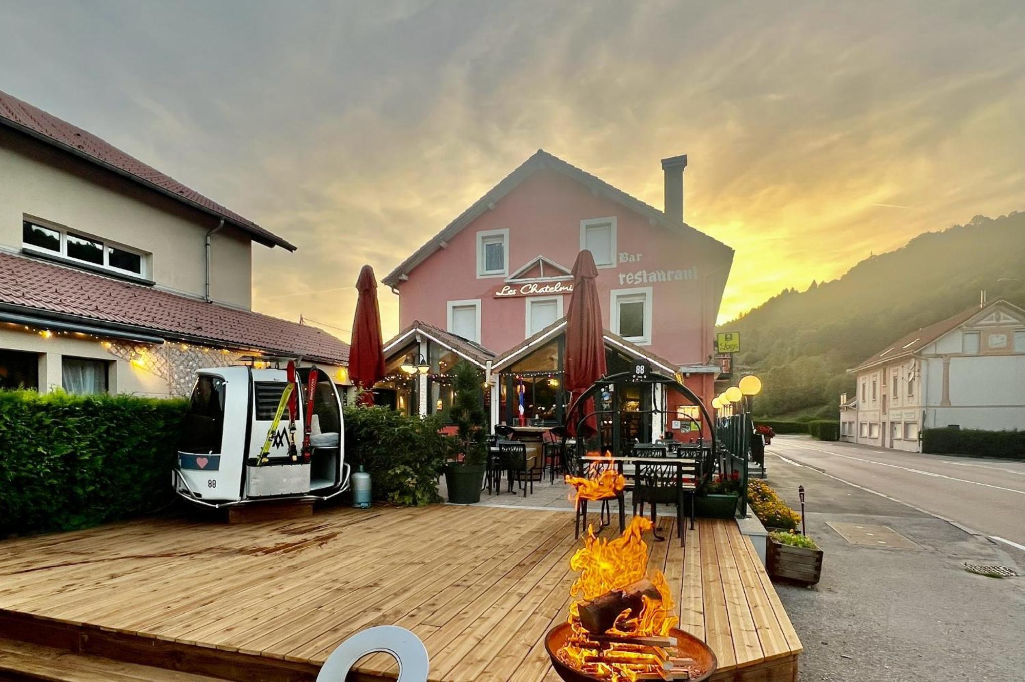 Logis Hotel, Chalets Et Restaurant Les Chatelmines La Bresse Exterior photo
